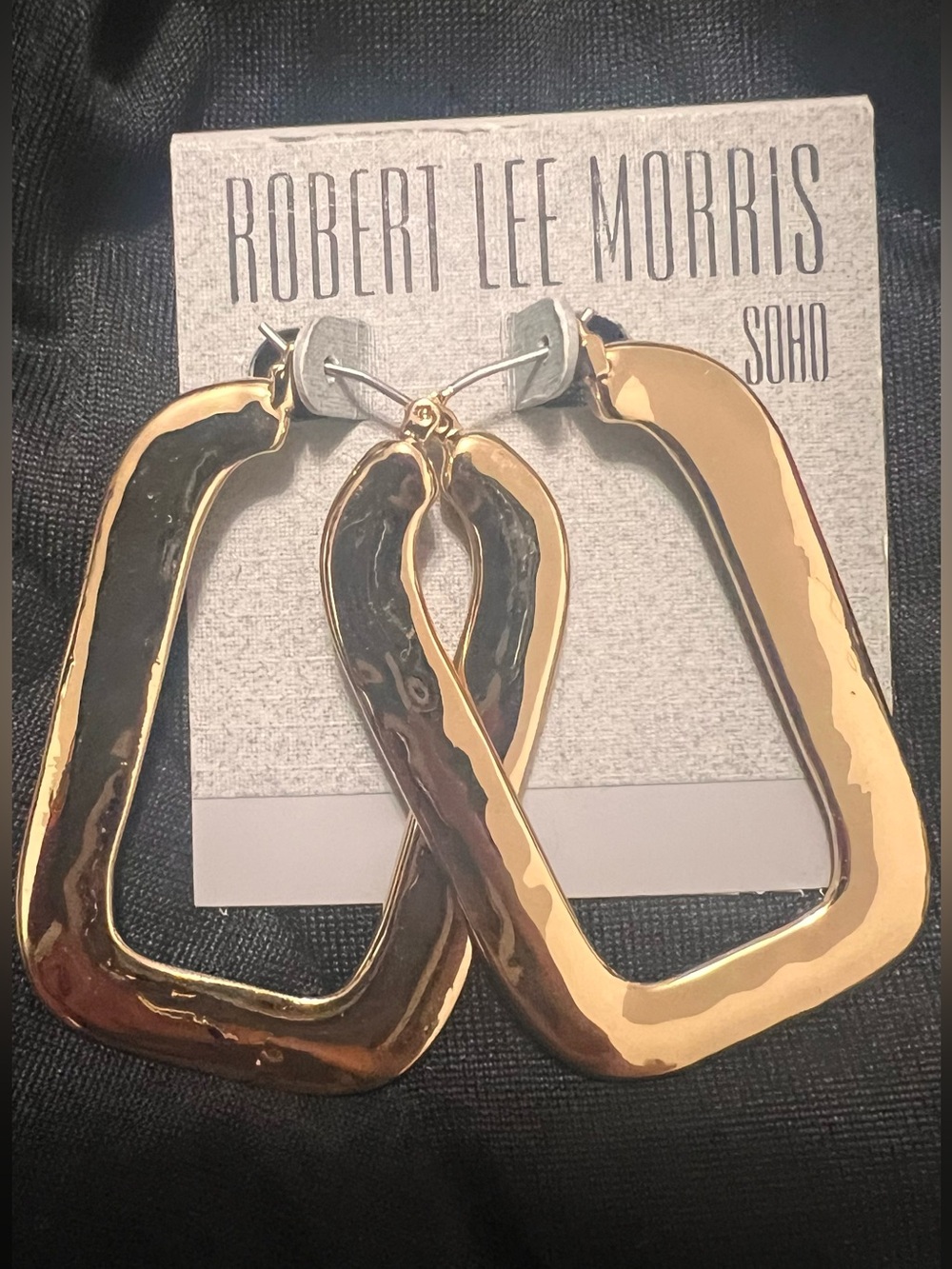NWT Robert Lee Morris Soho Gold Hammered Open Rectangle Hoop Earrings